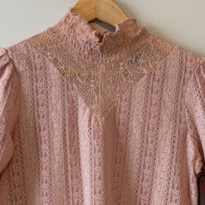 Anthropologie Halogen Dusty Pink Lace Top Size XS NWT